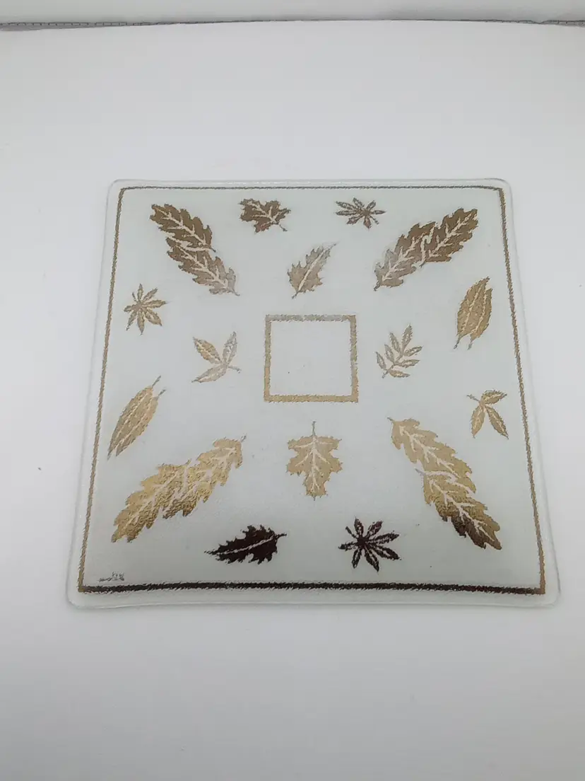 Signed MCM glass plate, G. Reeves