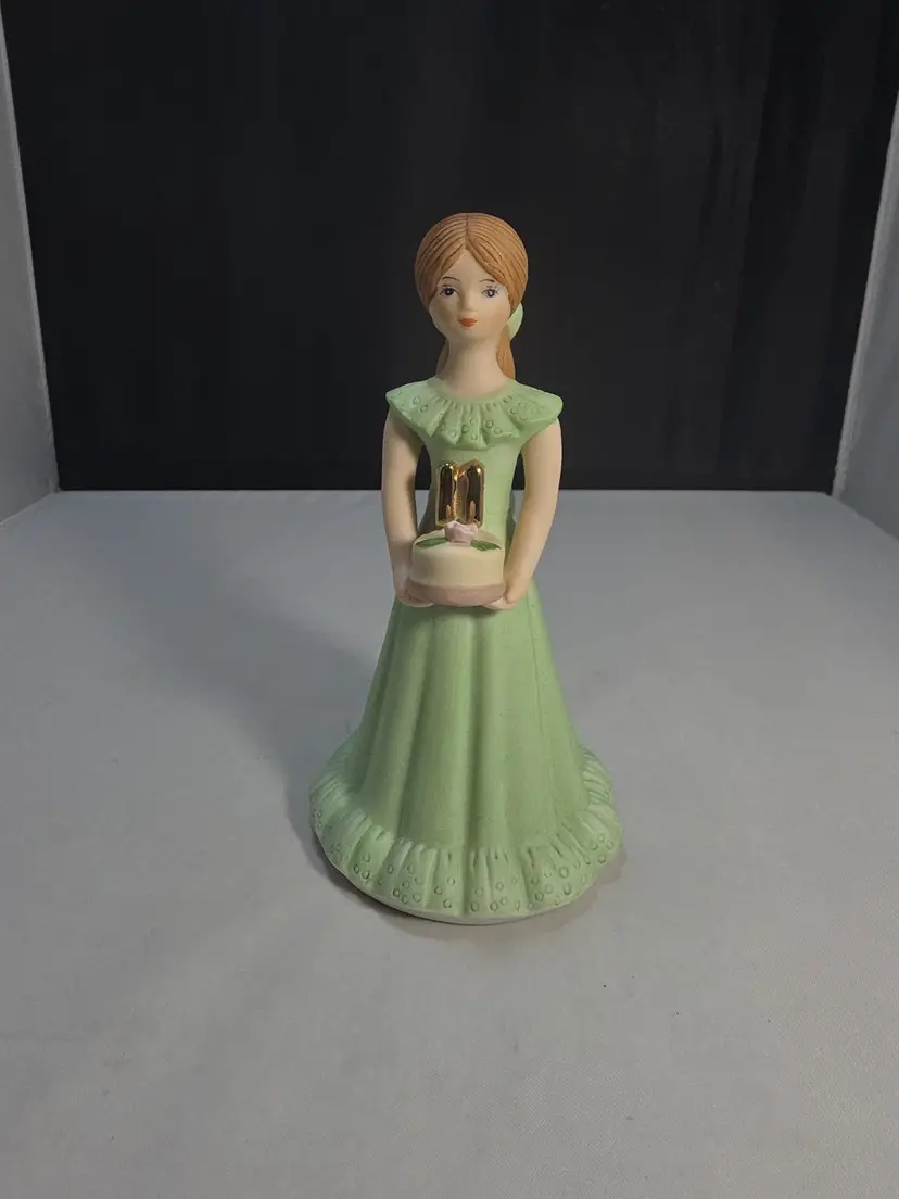 Vintage 1982 Enesco Growing Up Birthdays Girls Brunette Age 11 No Box (A1)