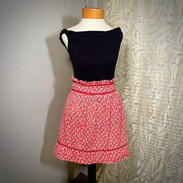 Vintage 1970s Handmade Red Folk Floral Half-Apron w/ Ruffles & Rick Rack 75"