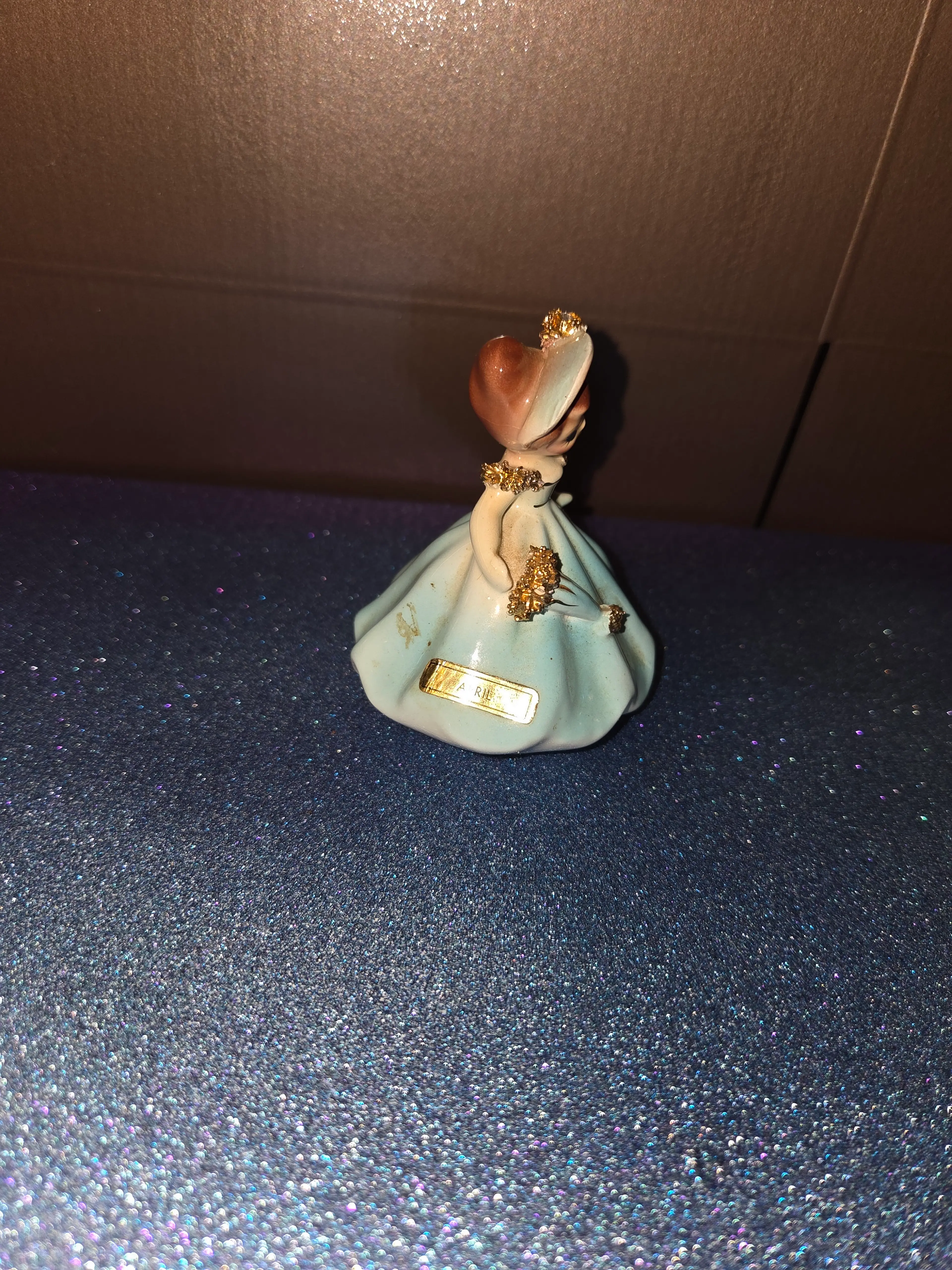 Image 4 of 9