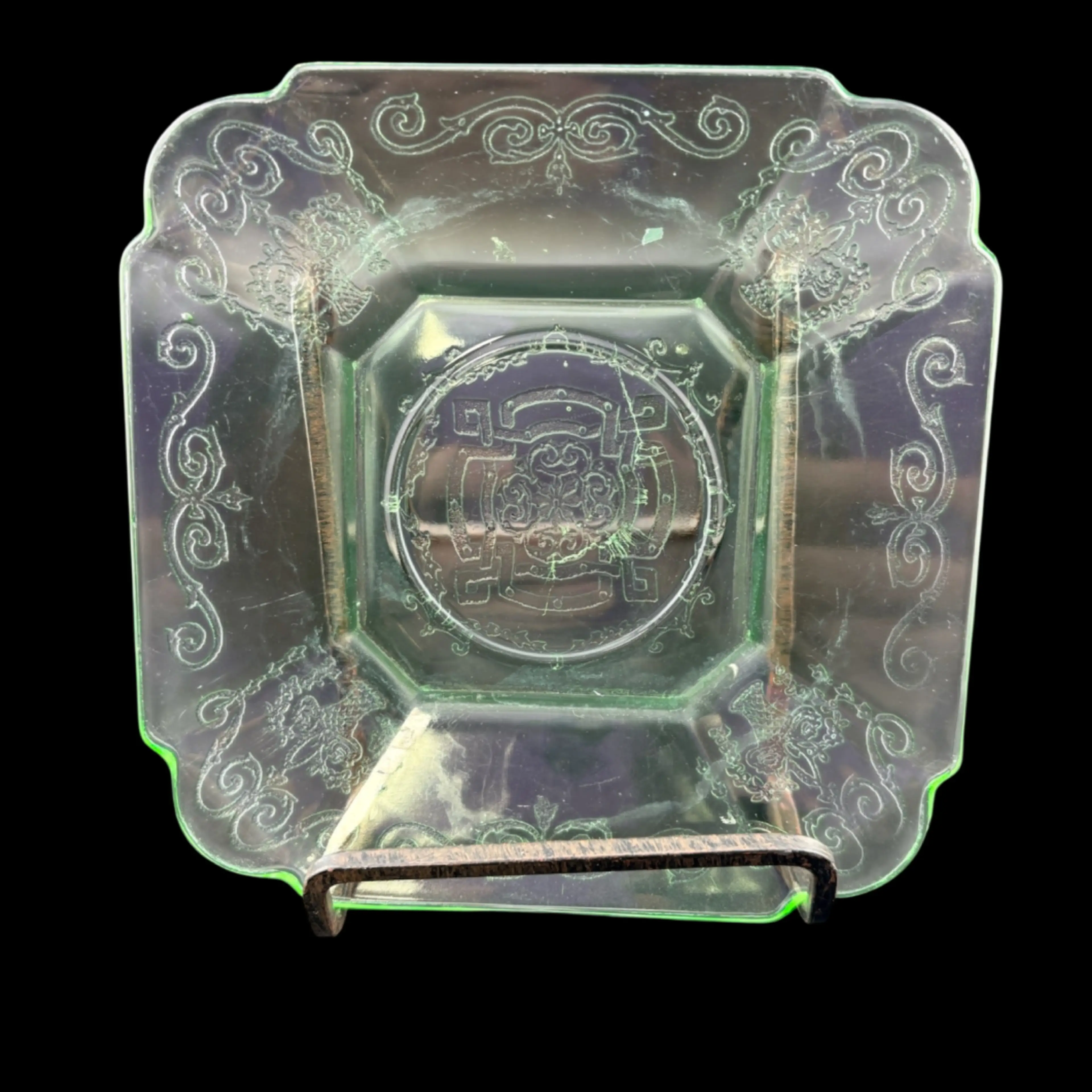 Image 1 of 8