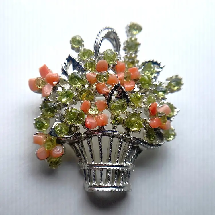 VTG Silver-Tone Flower Basket Brooch Peridot/Peach Coral Gemstones 2" Pin