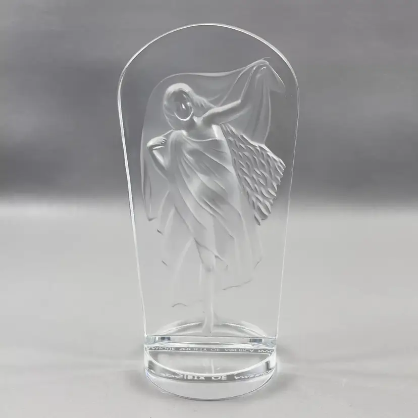 Lalique France Crystal Heista Medallion Society Of America 1990 Paperweight