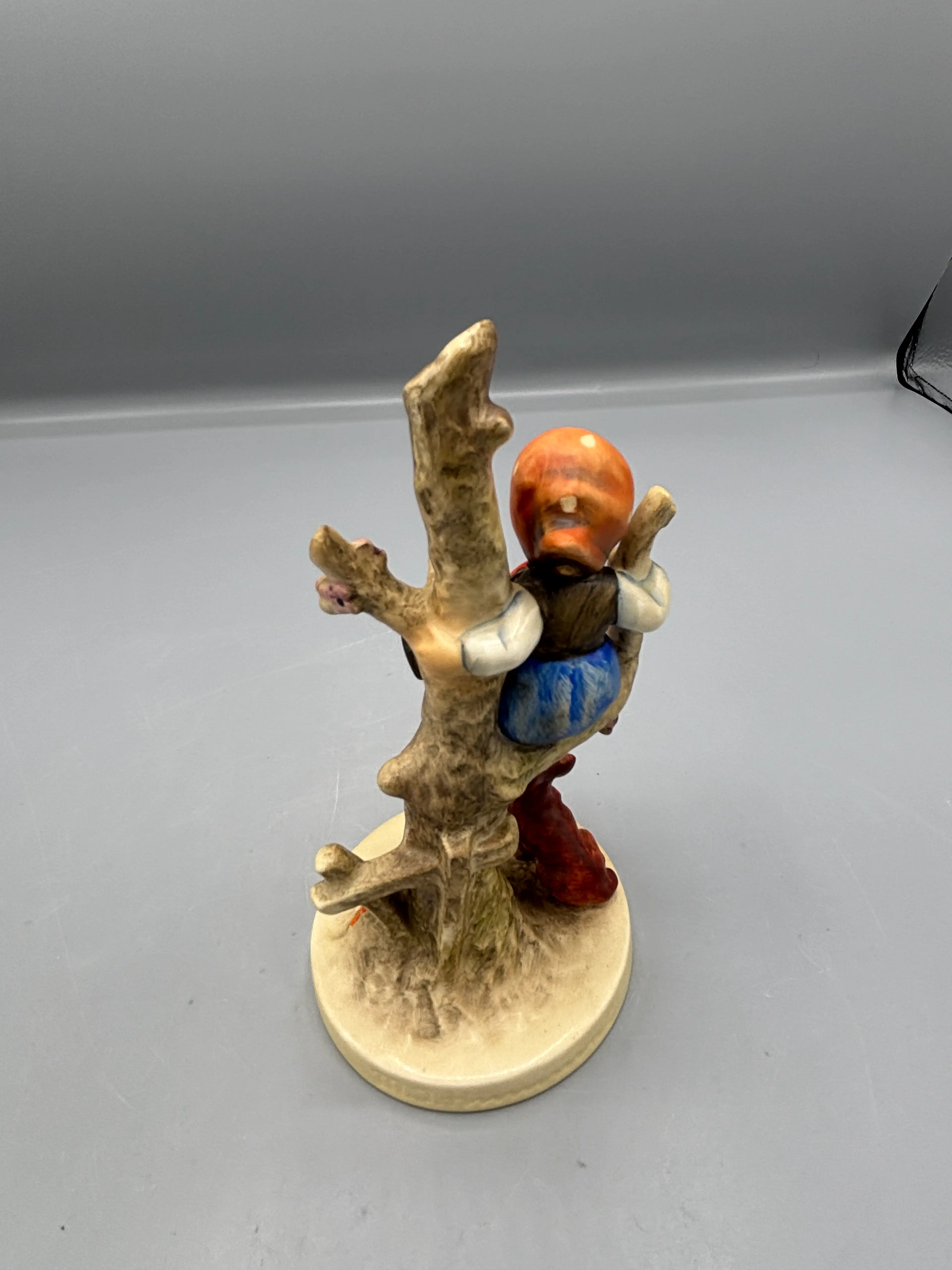 Image 3 of 4