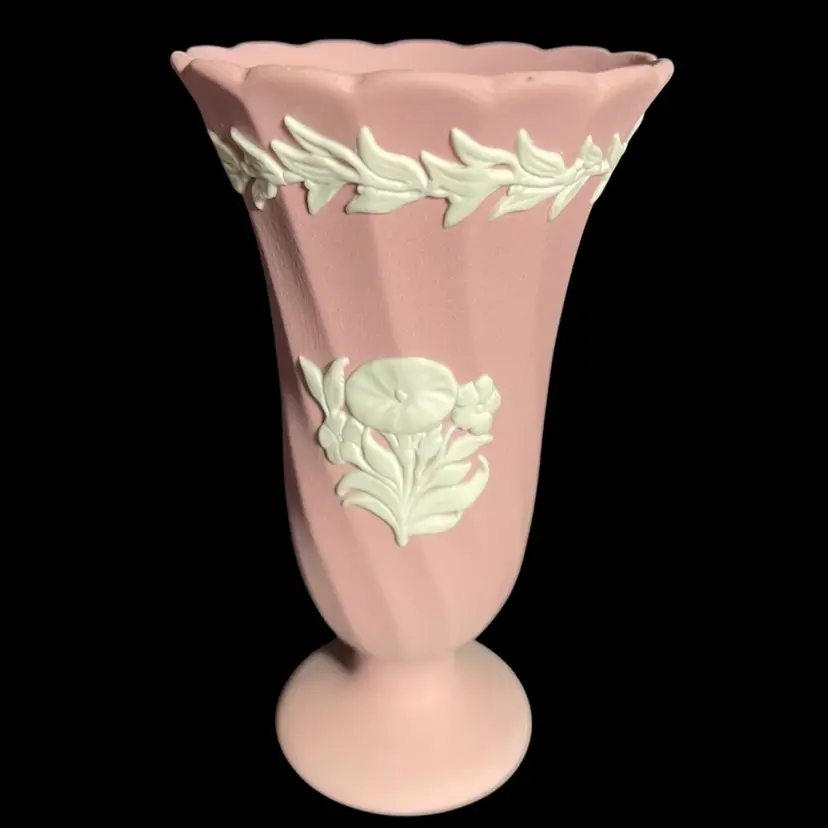 Wedgwood White on Pink Jasperware Bud Vase 4 1/4” Tall
