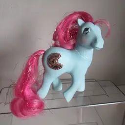 Vintage 1987 G1 My Little Pony “PRINCESS ROYAL BLUE" from the Princess Pony series