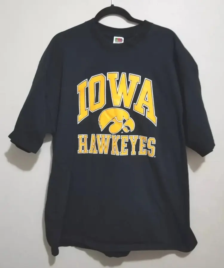Iowa Hawkeyes T Shirt Size XXL Fruit Of The Loom Lofteez Black