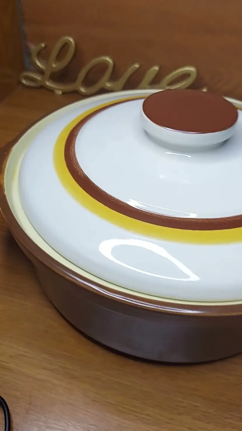 1970s RETRO Glazed Brown & Yellow Ceramic Stoneware Casserole Dish Matching Lid1970s RETRO Glazed Brown & Yellow Ceramic Stoneware Casserole Dish Matching Lid