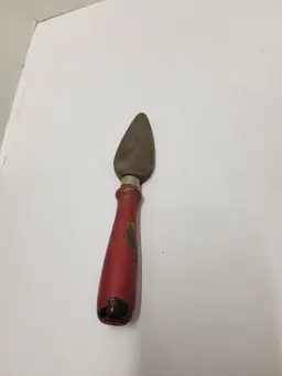 Vintage Carborundum Sharpening Wet Stone with Red Wooden Handle