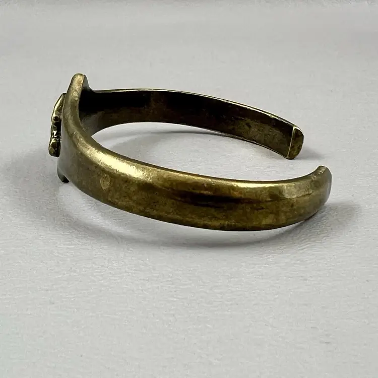 Electric America Metal Skull Cuff Bracelet Gold Tone Gothic 2X3" Costume