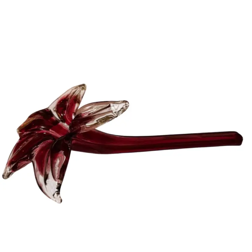 Vintage art glass flower, likely produced by Pilgrim Glass
