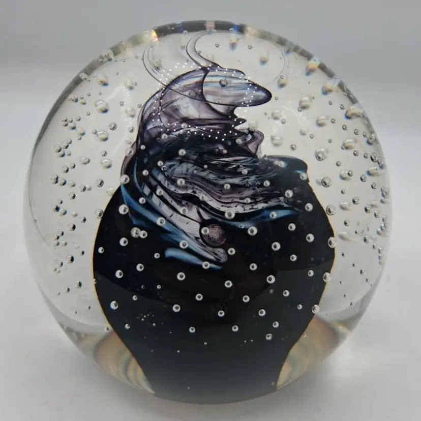 Caithness Scotland CAULDRON SABLE, Bullicante Paperweight