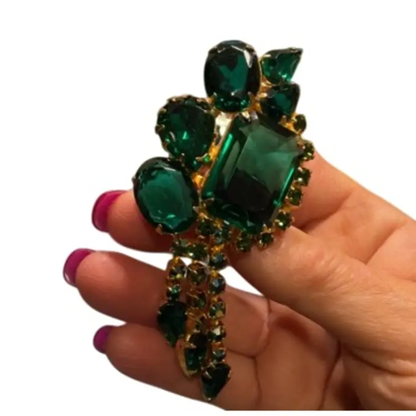 Vintage Emerald Green Brooch