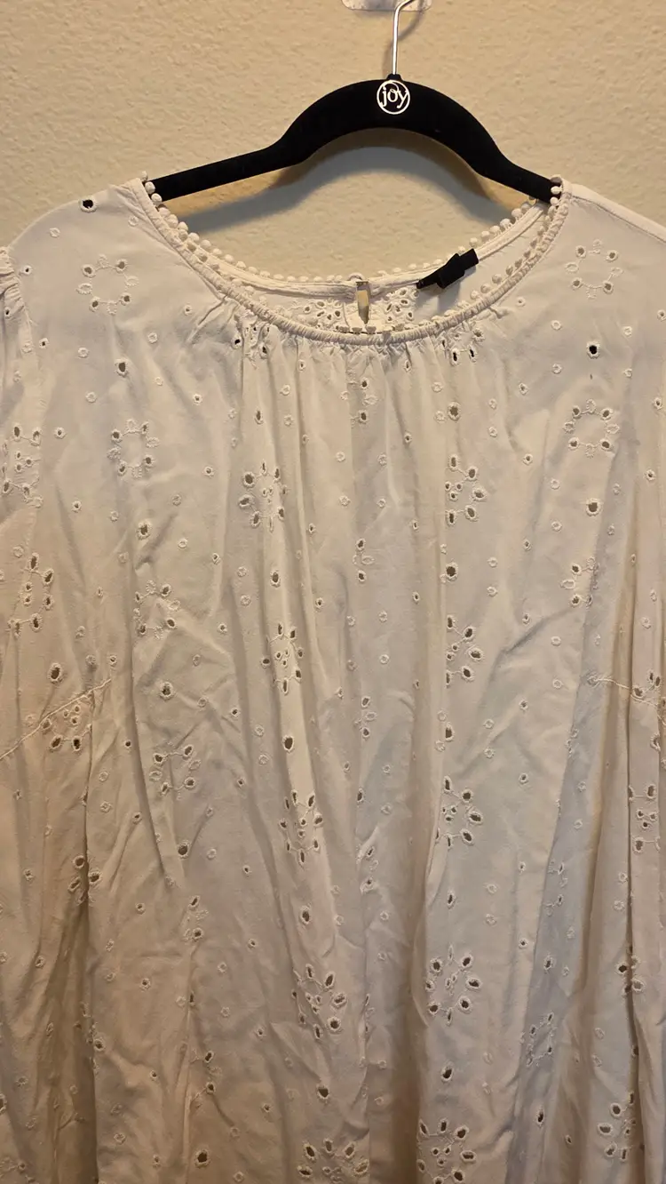 Torrid Eyelet Blouse Top Puffed Sleeves Plus Size Cream Ivory