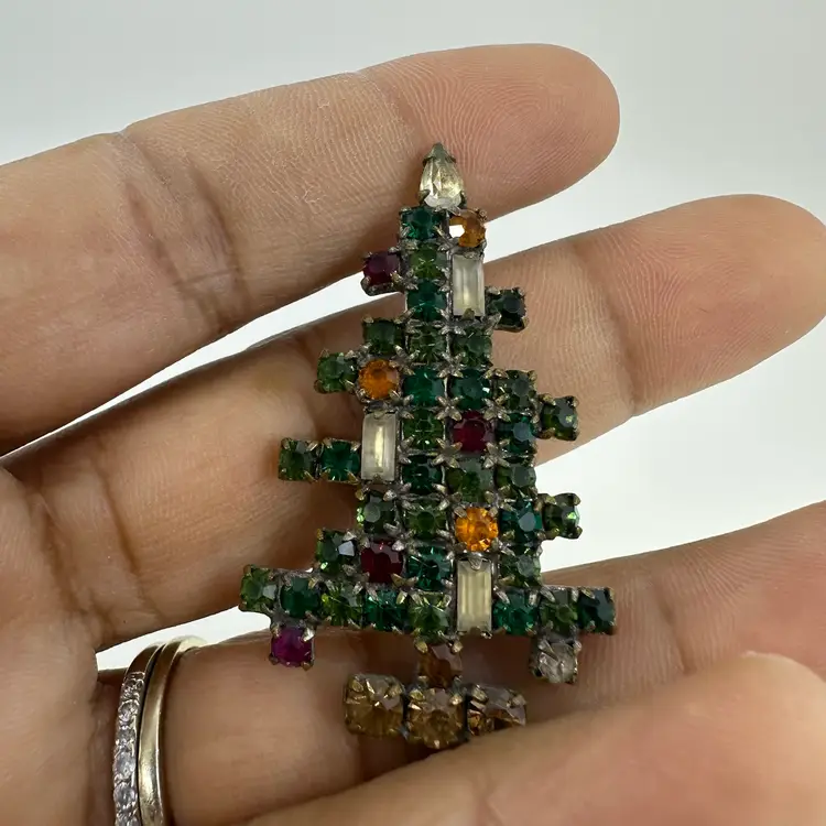 Vintage 1950s WEISS Christmas Tree 3 Candle Brooch