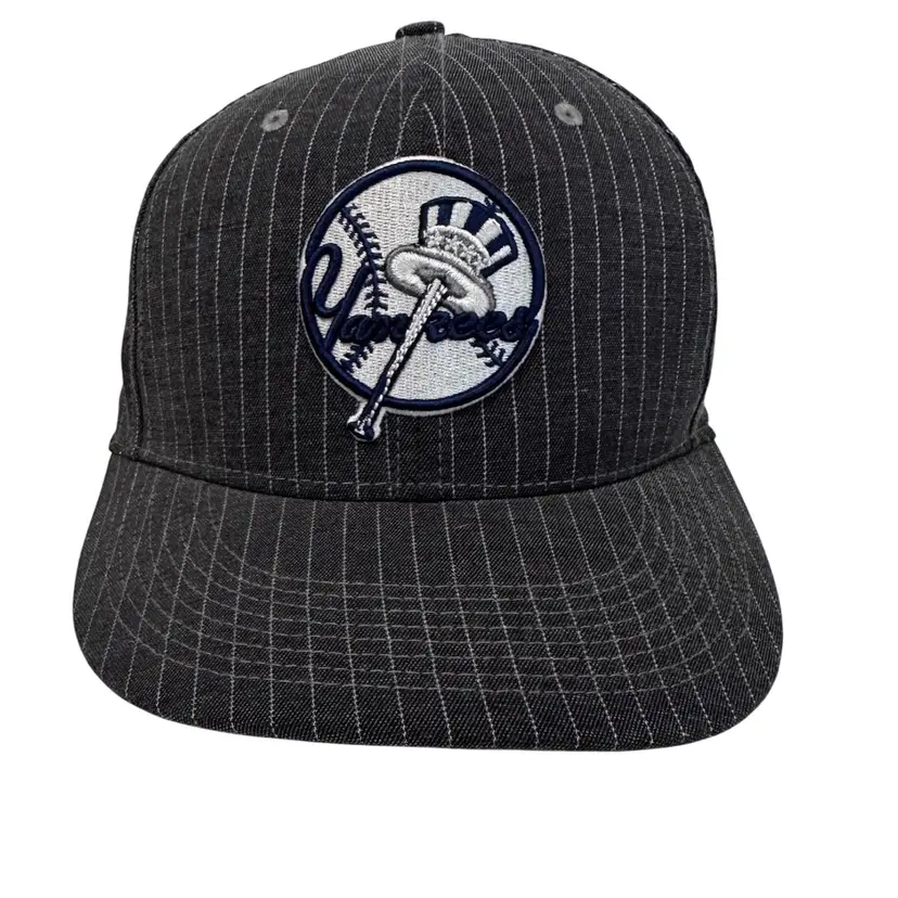 New York Yankees MLB Pinstripe Nike Fitted Baseball Hat - L/XL