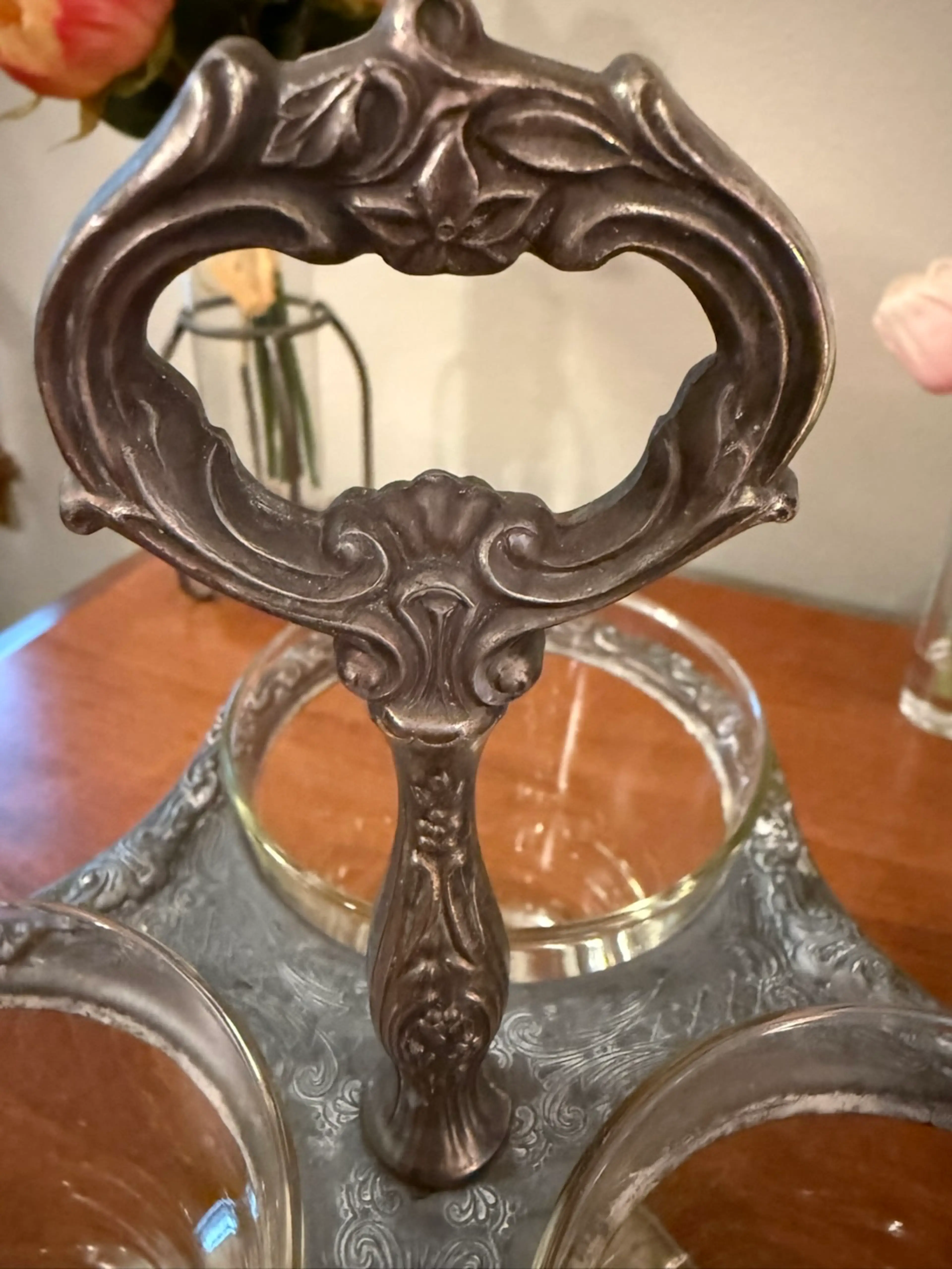 Image 2 of 5