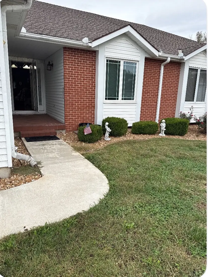 Livestream thumbnail