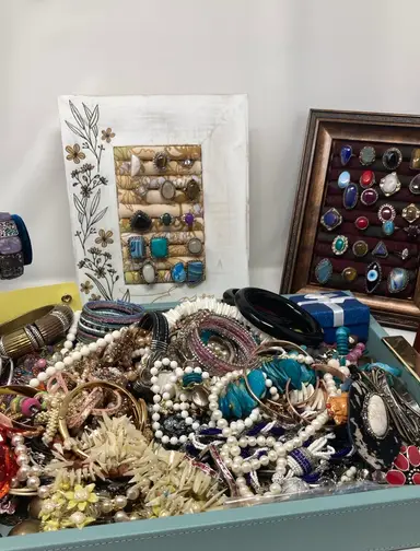 Jewelry Dig!  Presidium Ready! 💎💍💎