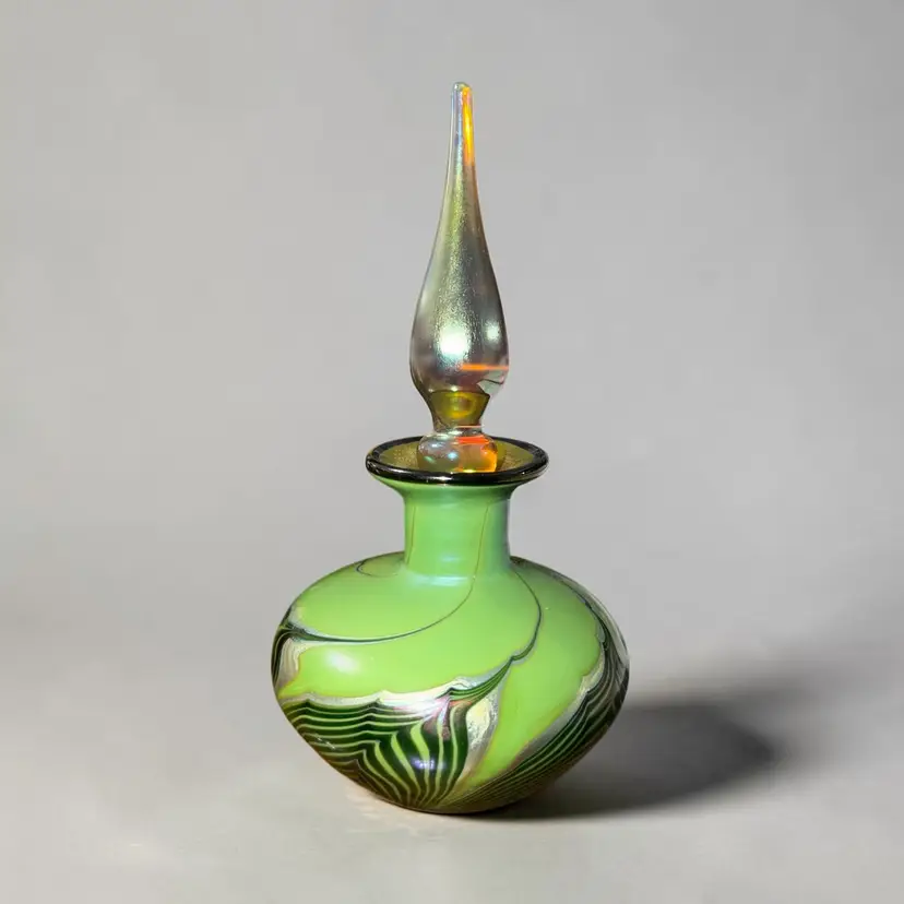 Rare Lundberg Studios 2003 Pulled Feather Perfume Bottle Lime Green Aurene Iridescent Signed