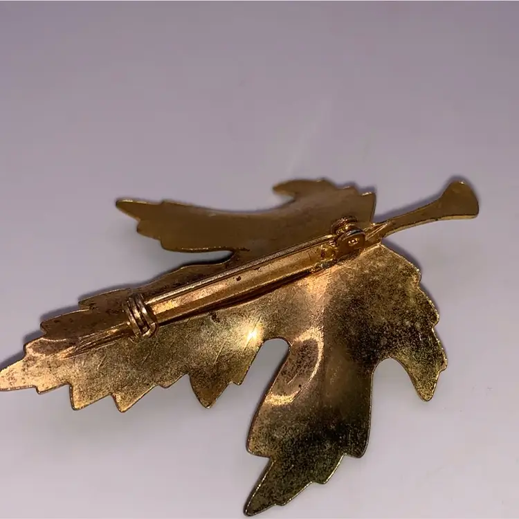 Maple Leaf Brooch 2 1/2” Long