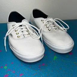 VANS off the wall Seldan Low Tumble Men Size 12 White Leather Sneakers (500714)