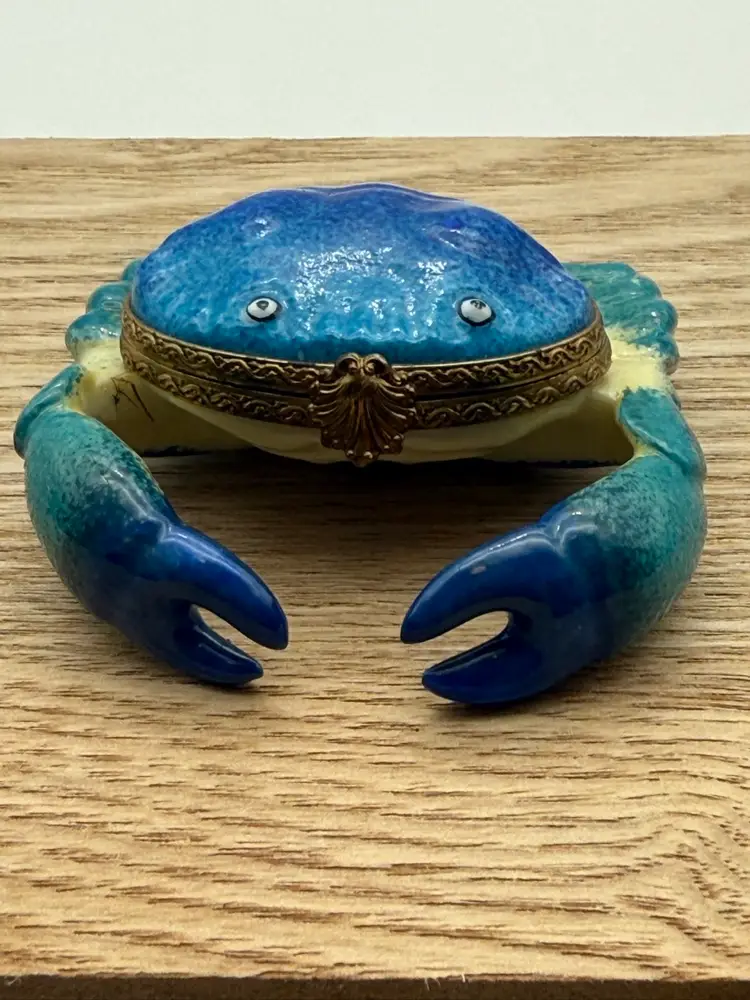Limoge France Hand Painted Blue Crab Trinket Box With Shell Trinket