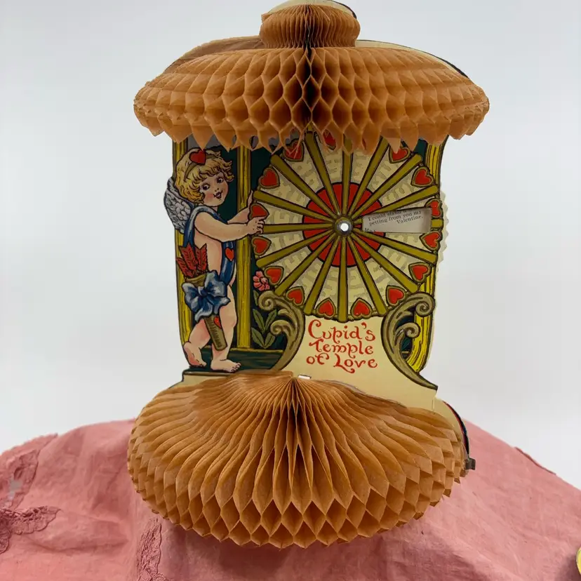 Rare Beistle 1929 Cupid’s Temple Of Love Mechanical Honeycomb Accordian Large Valentine 8”