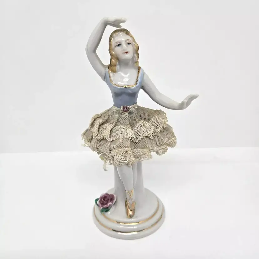 Vintage Porcelain Ballerina Figurine with Lace Skirt