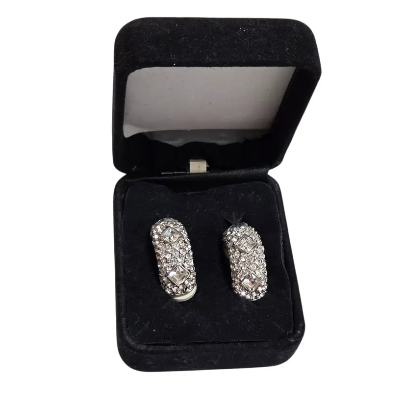 Joan Rivers Rinestone Clip ons Earrings