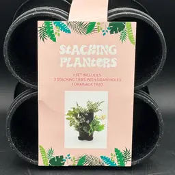 Giveaway! Stacking Planters
