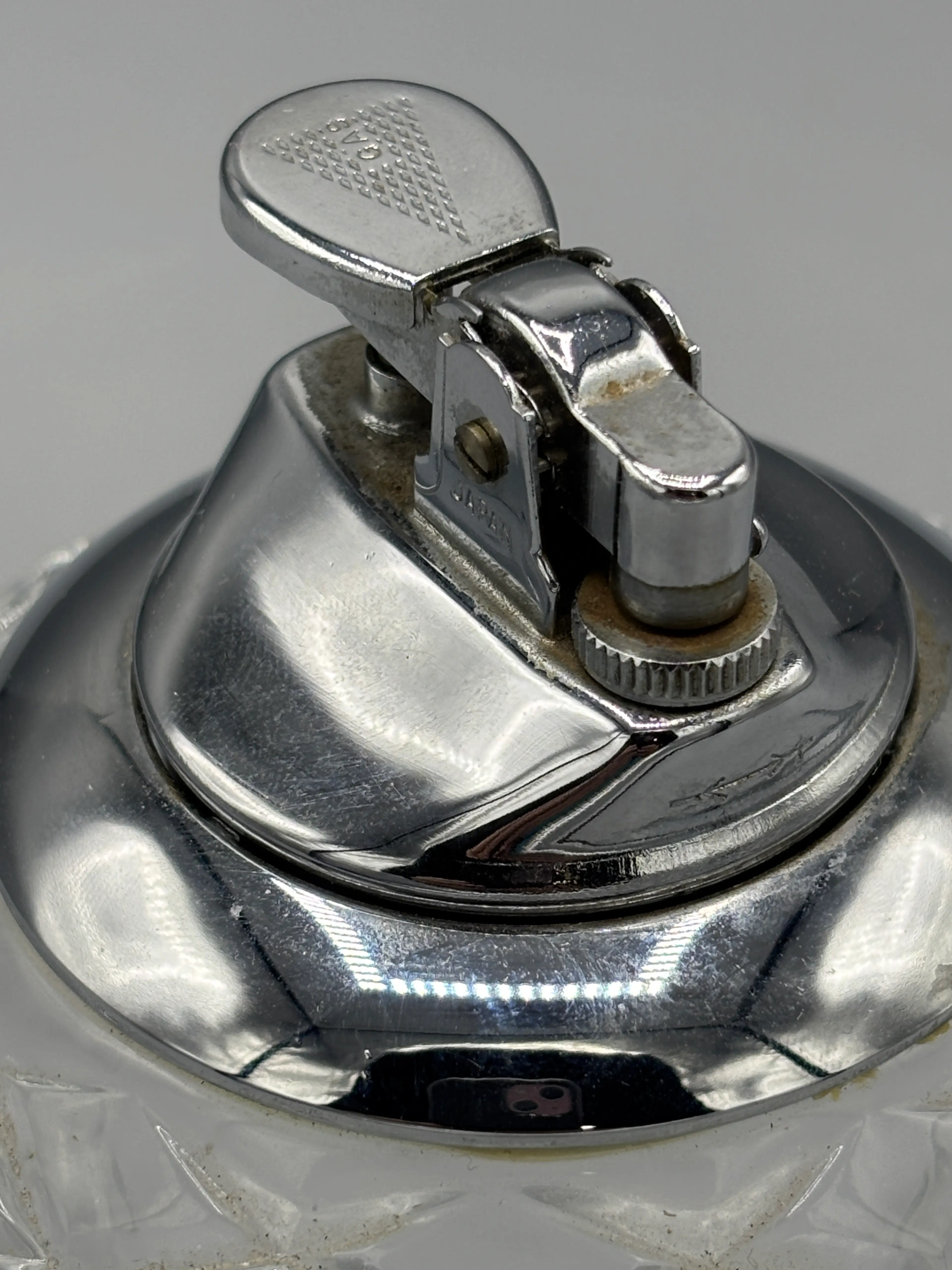 Image 3 of 6
