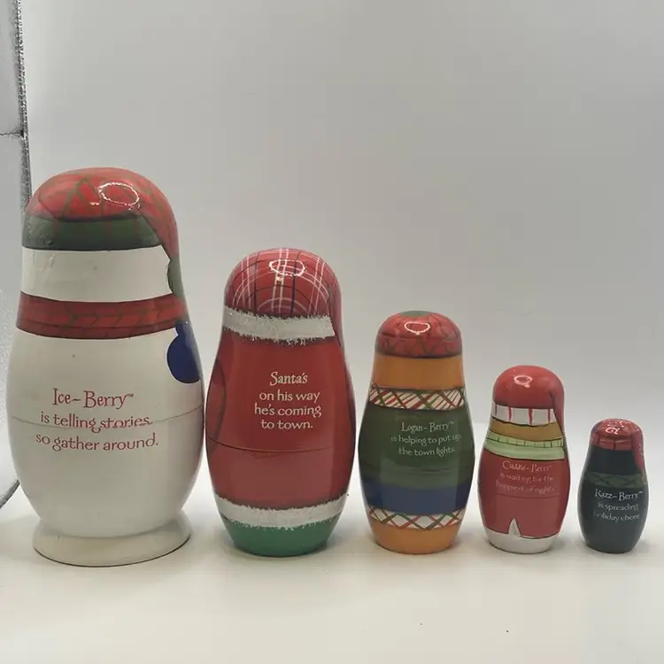 5 Holiday Wooden Nesting Dolls