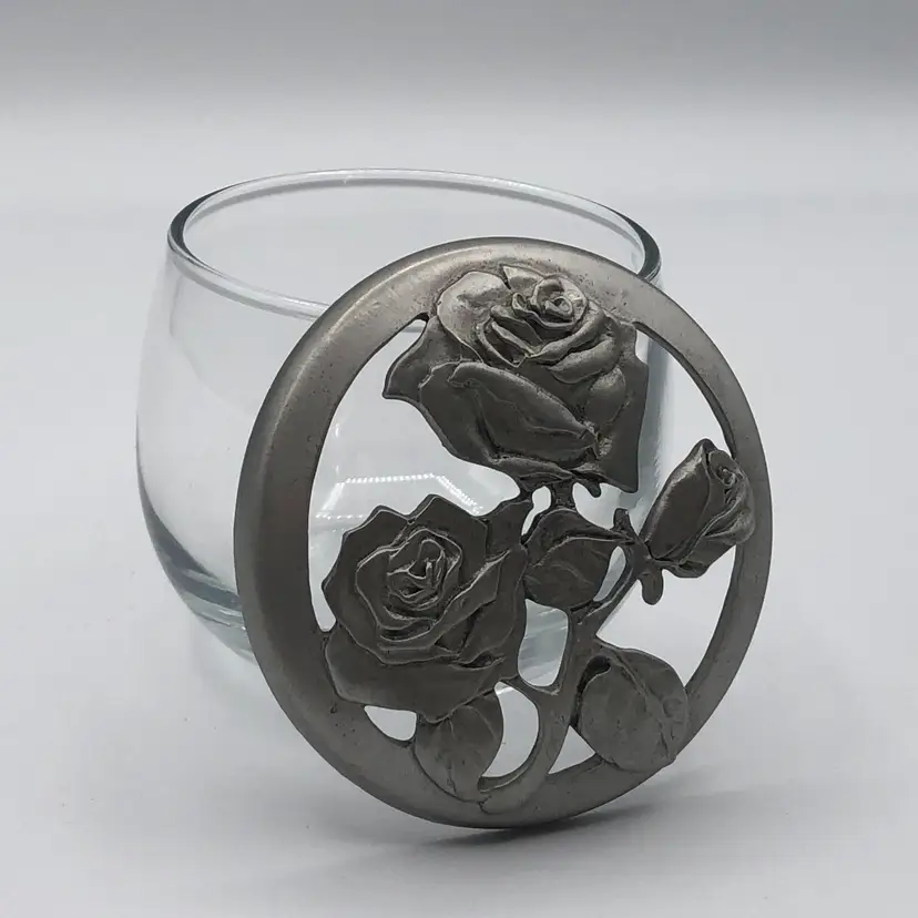VINTAGE 1988 SEAGULL PEWTER CANADA ROSE PATTERN LIDDED POTPOURRI GLASS