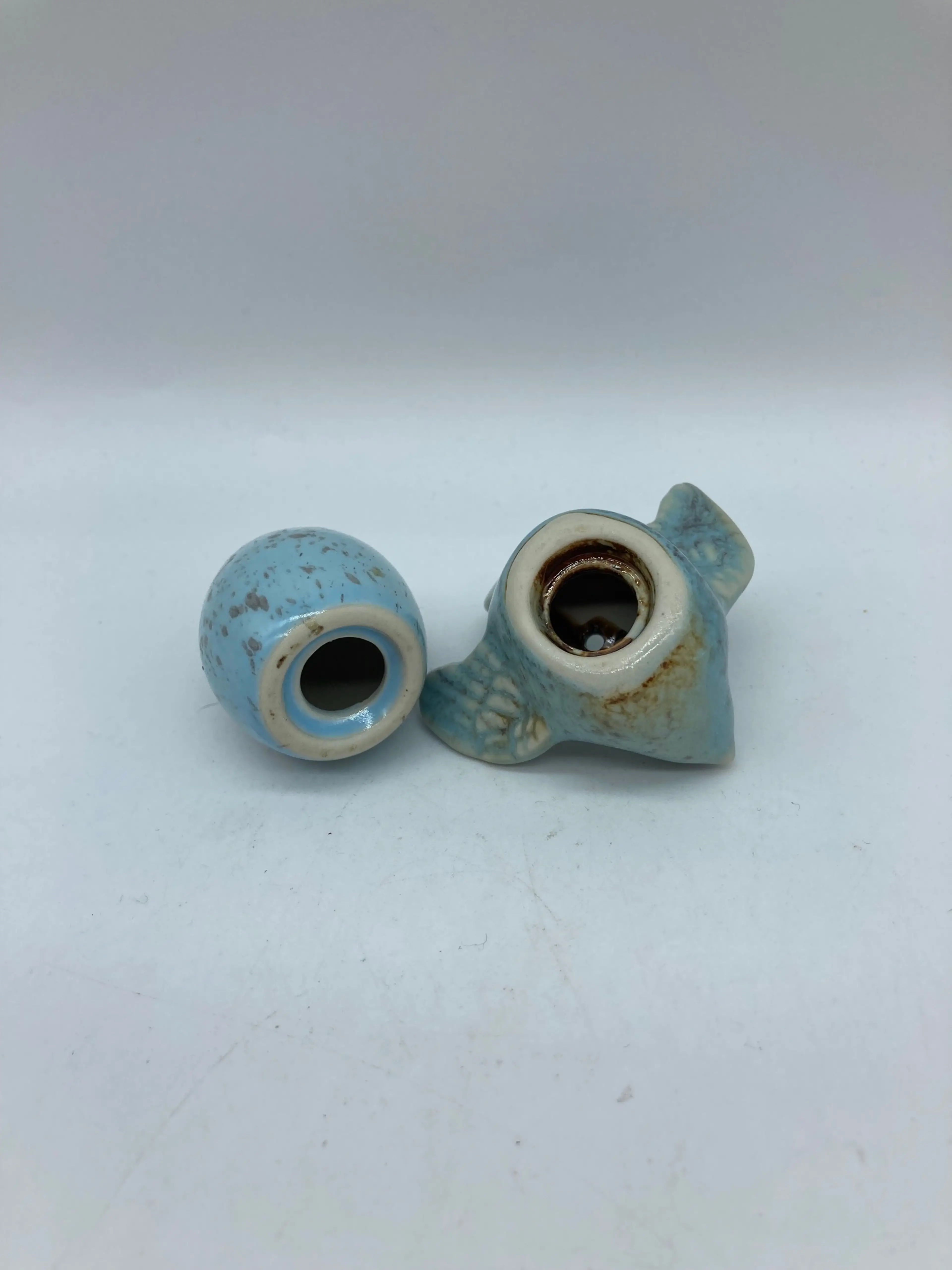 Image 2 of 2