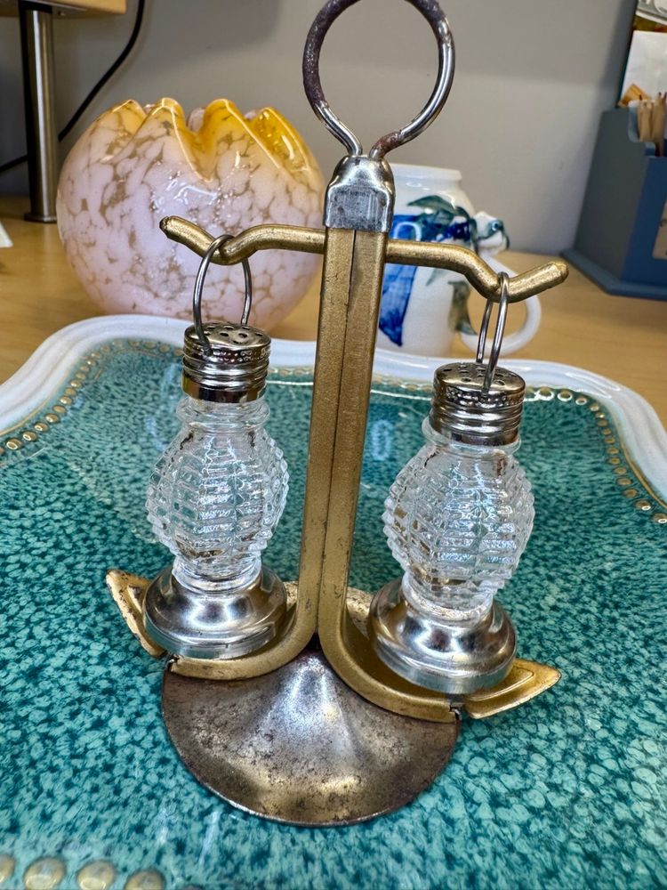 Vintage VANCOUVER Twins ANCHOR Salt Pepper SHAKERS Glass CANDY CONTAINER AE 385