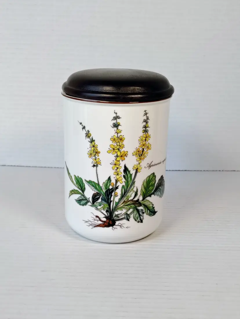 #01 Villeroy and Boch Botanica Porcelain Canister