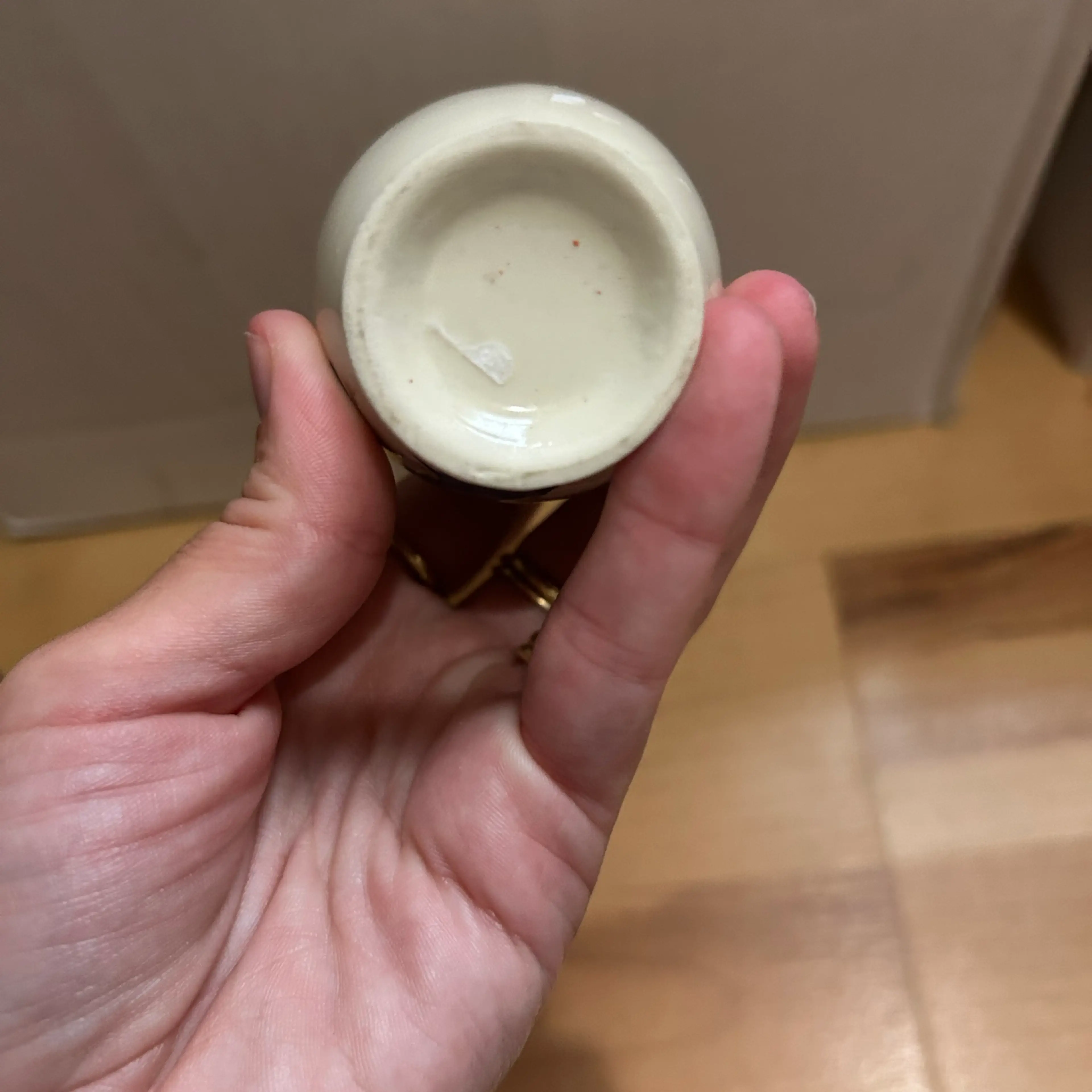 Image 4 of 4
