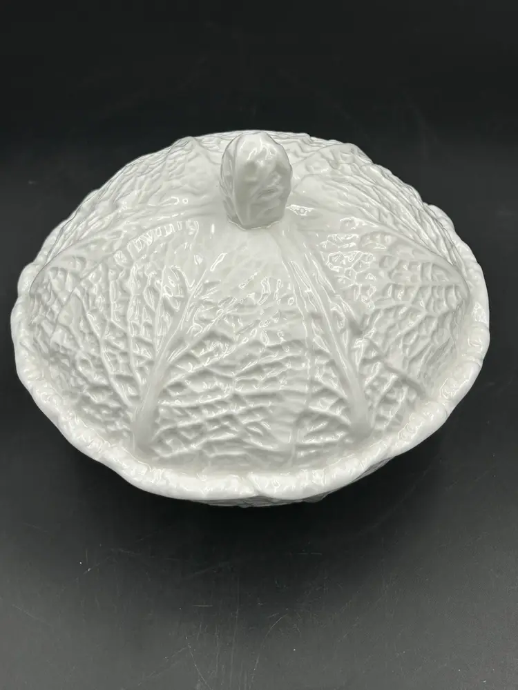 Vintage Food, Savoy Cabbage Leaf, White Bone, China Bowl With Lid, England