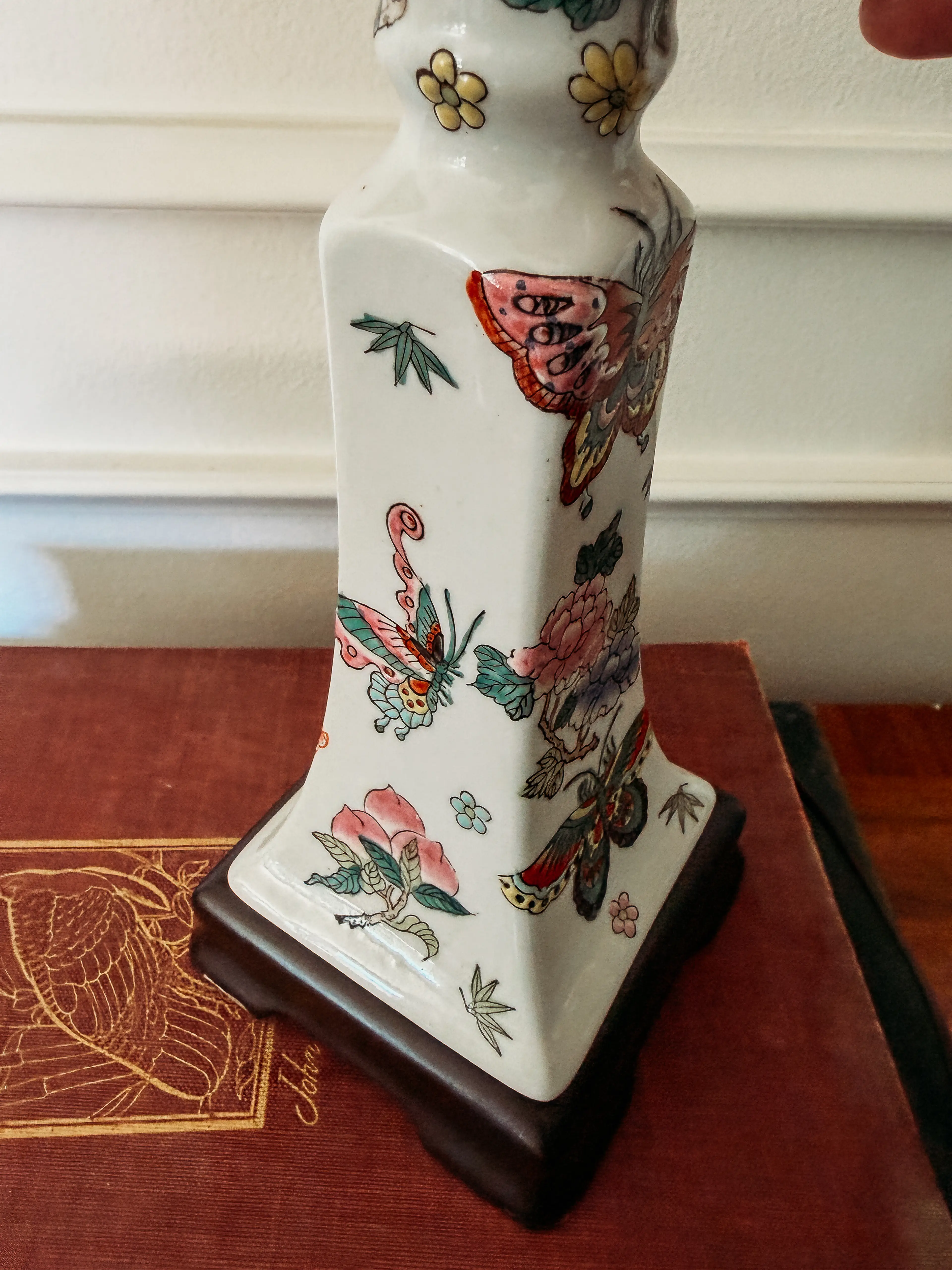 Image 4 of 10