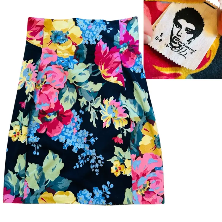 1980s Betsey Johnson Punk Label Mini Skirt in Black Floral Bodycon Size S or XS