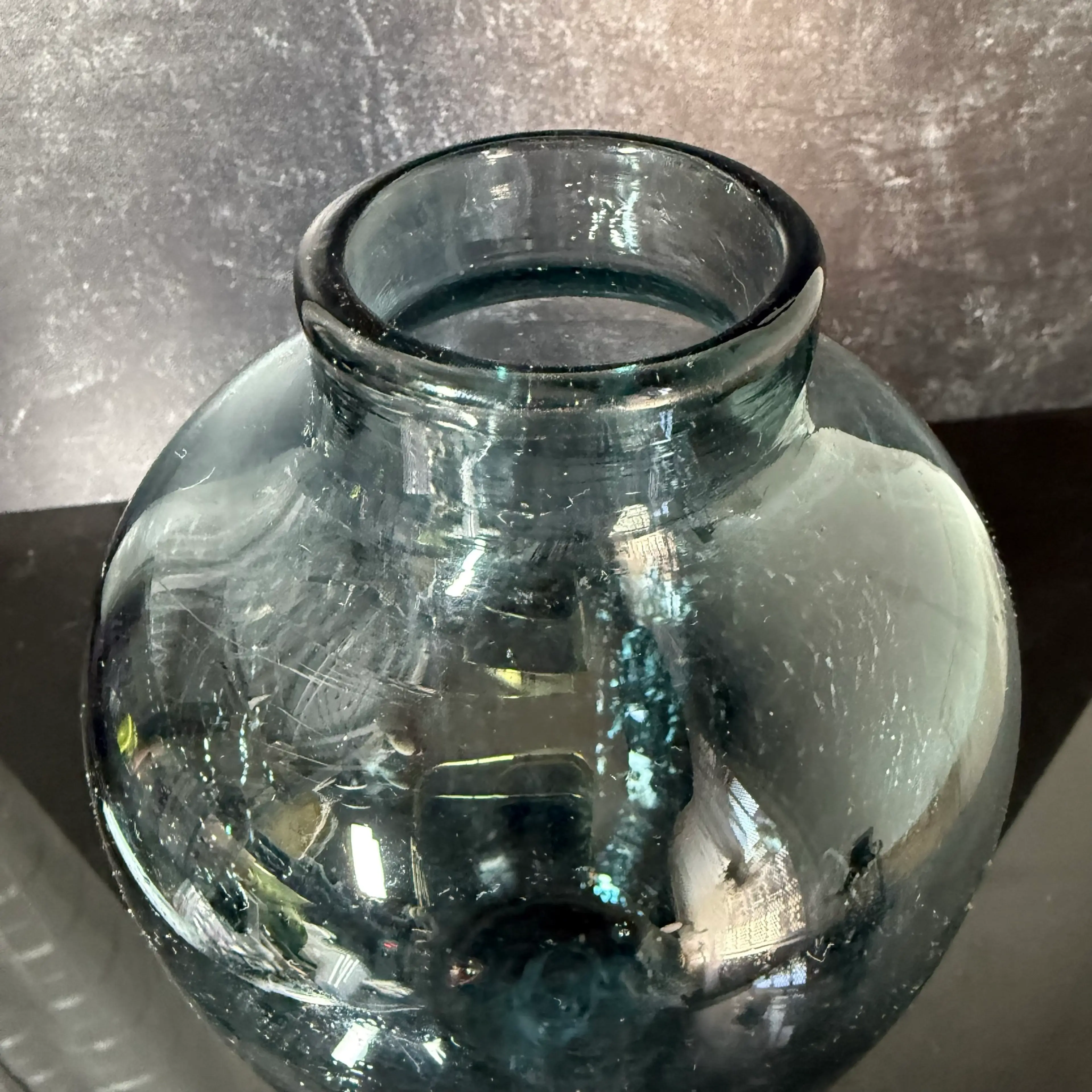 Image 3 of 6