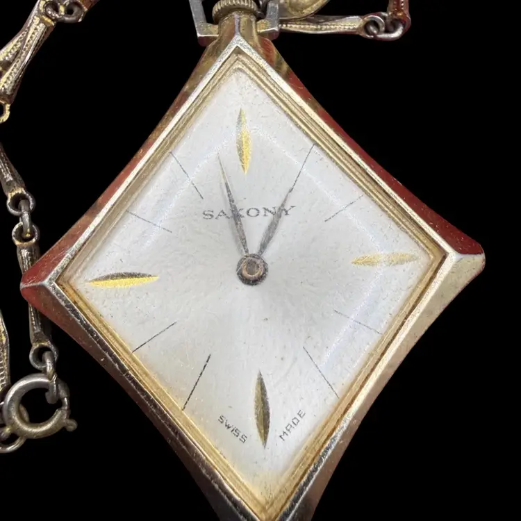 vintage 1950s-60s Saxony gold-tone diamond-shaped mechanical pendant watch necklace