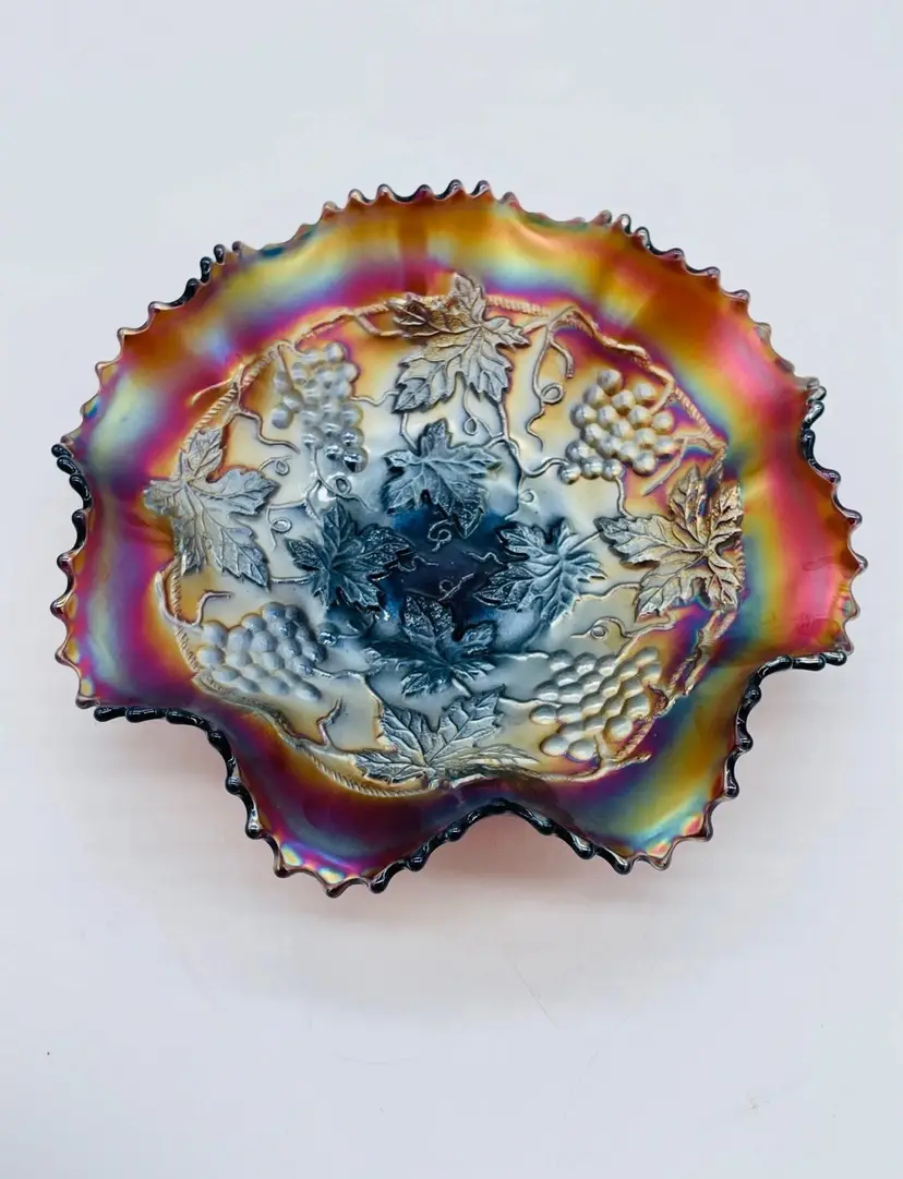 Northwood Amythest Carnival Glass Grape And Cable Ruffled Bowl