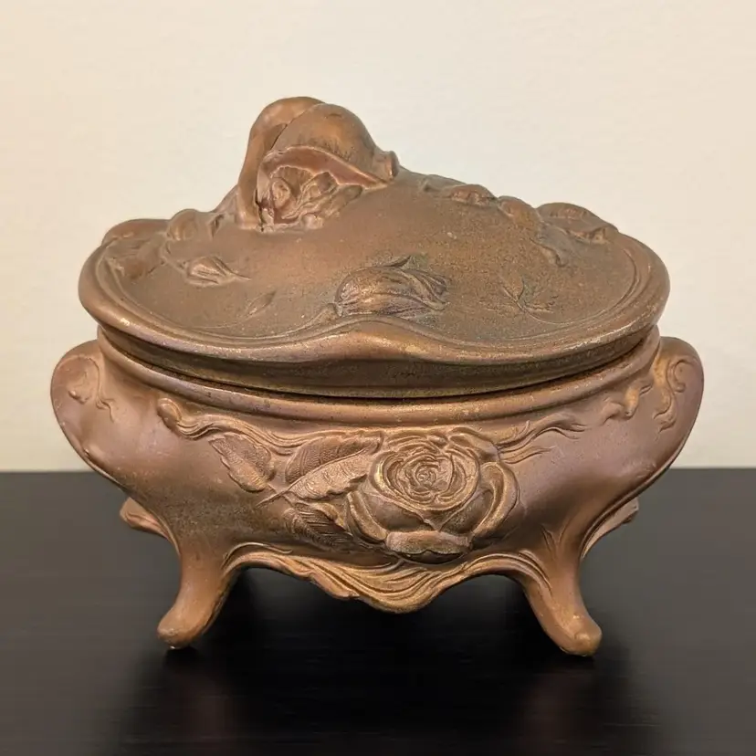 Vintage Victorian Art Nouveau Rose Casket Jewelry Box Footed Gilt Metal AS IS