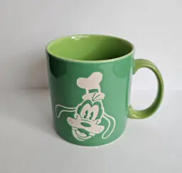 Disney GOOFY Large 16-ounce Coffee Cup Mug Two-Tone Green