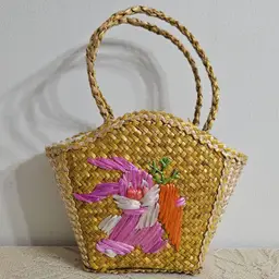 Vintage 70s Straw Woven Bunny Rabbit Carrots Easter Child's Bag Basket