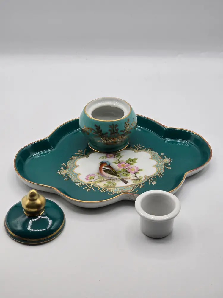 Vtg Porcelain Inkwell W/ Insert