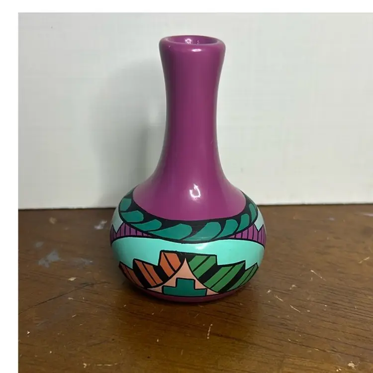 Navajo Pottery 3” Vase Artist Signed E. Gales 1995