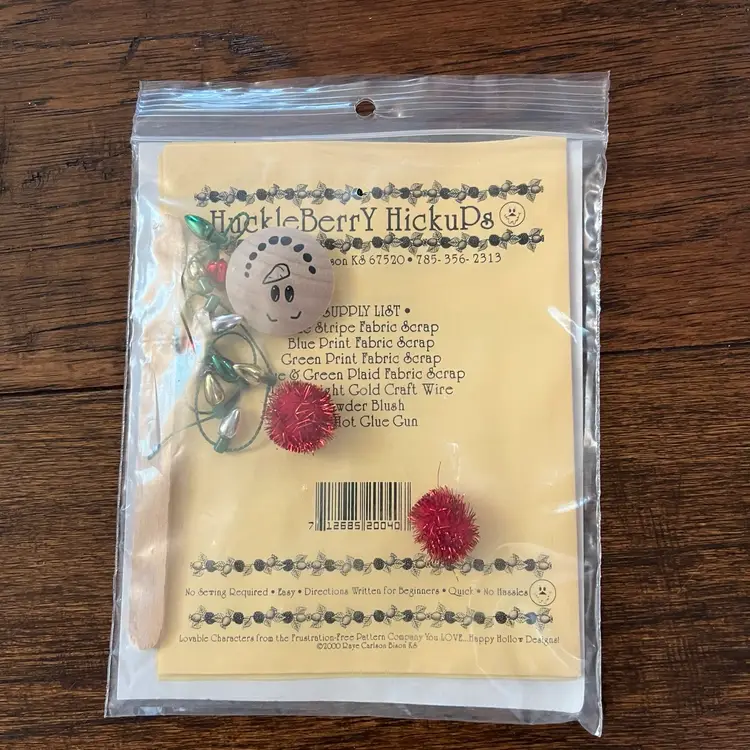 Snowman Ornament Kit Includes Fabric & All The Fixins’